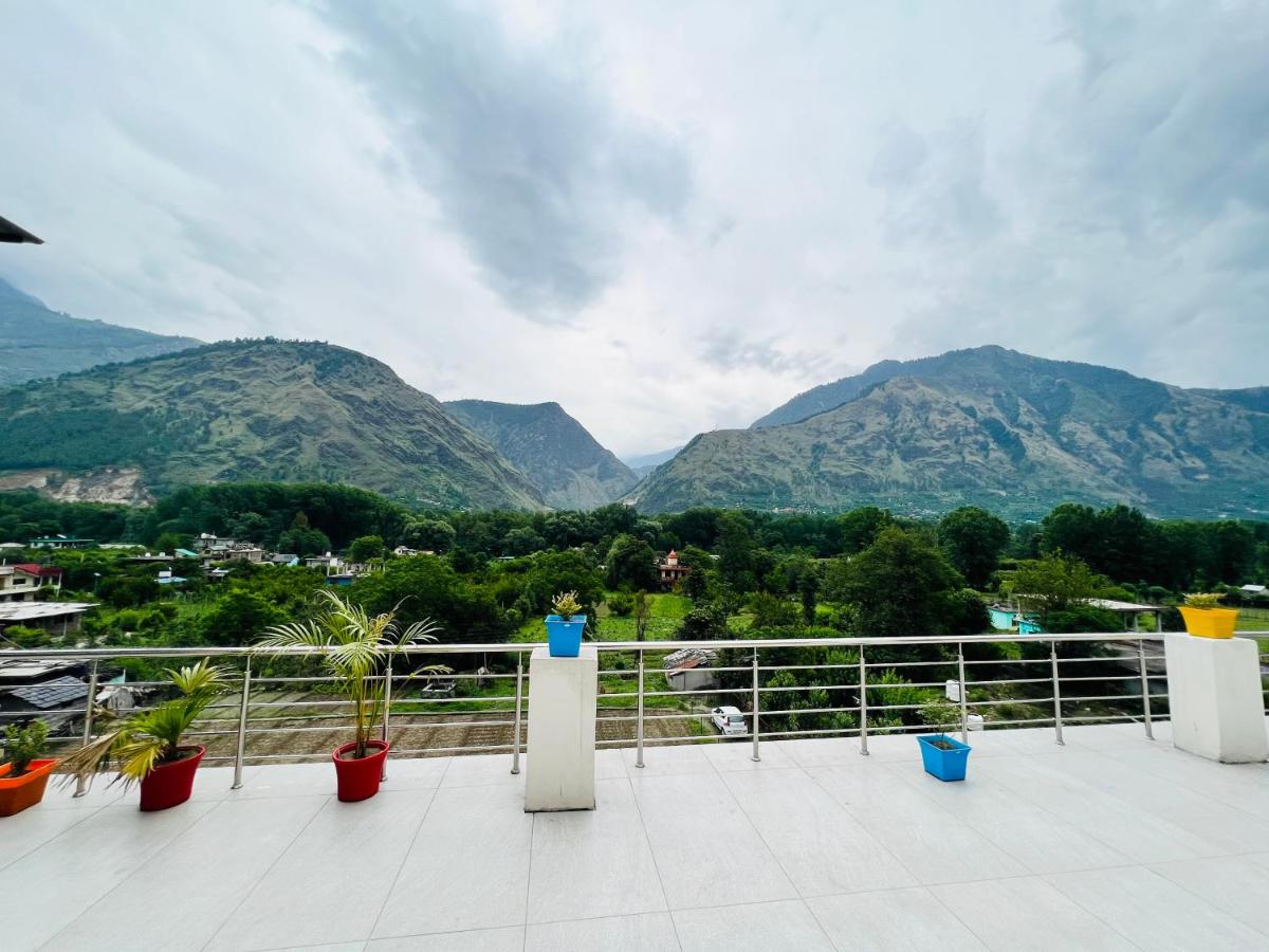 Hotel Anjum Regency - Housity