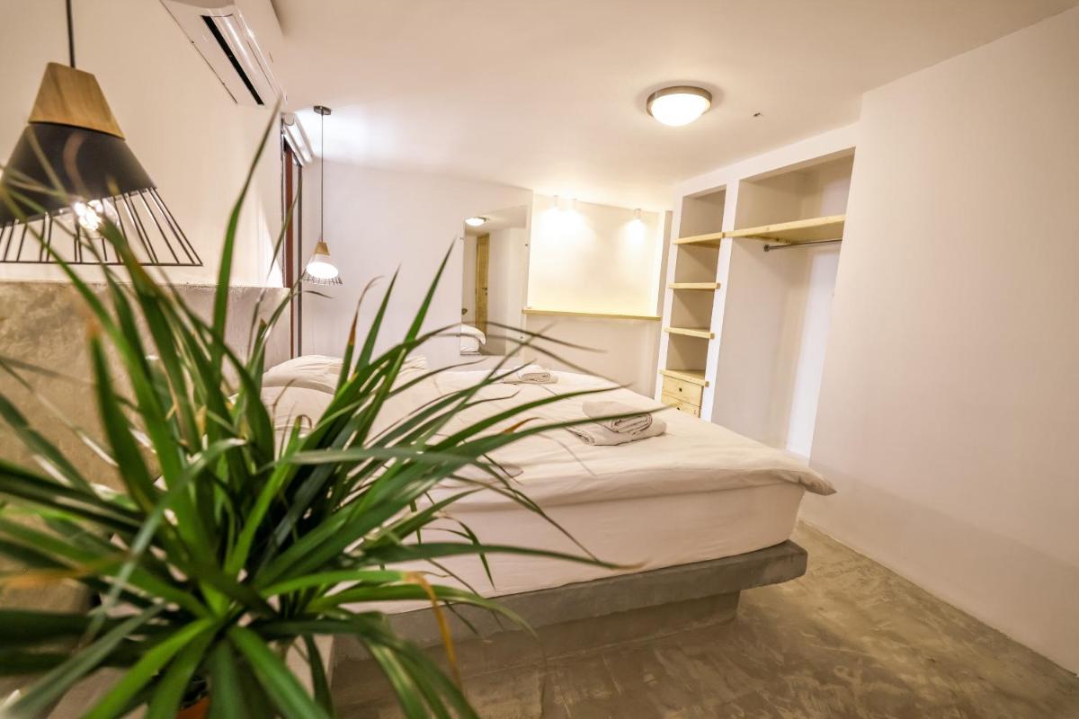 Old Town Guesthouses - Housity