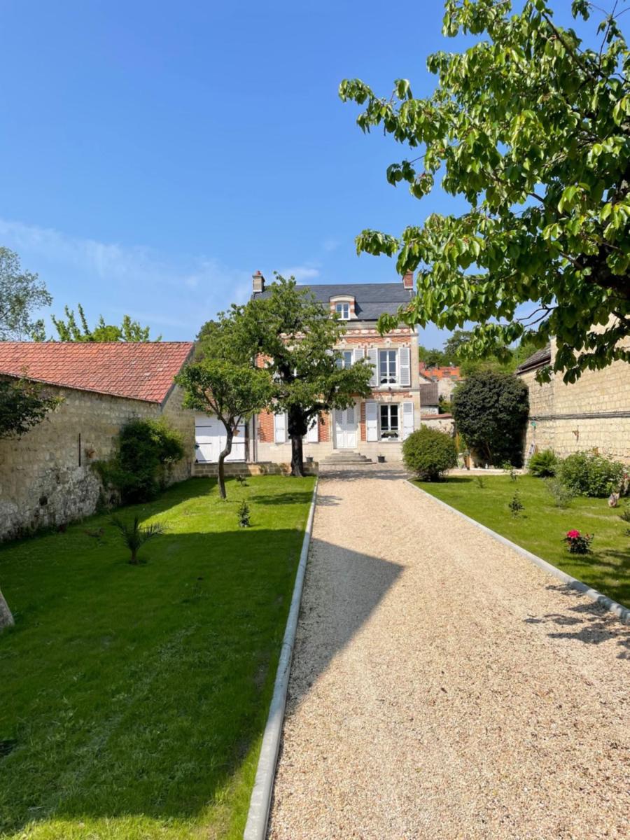 La Maison du Pere Pilon avec petit dejeuner - Housity
