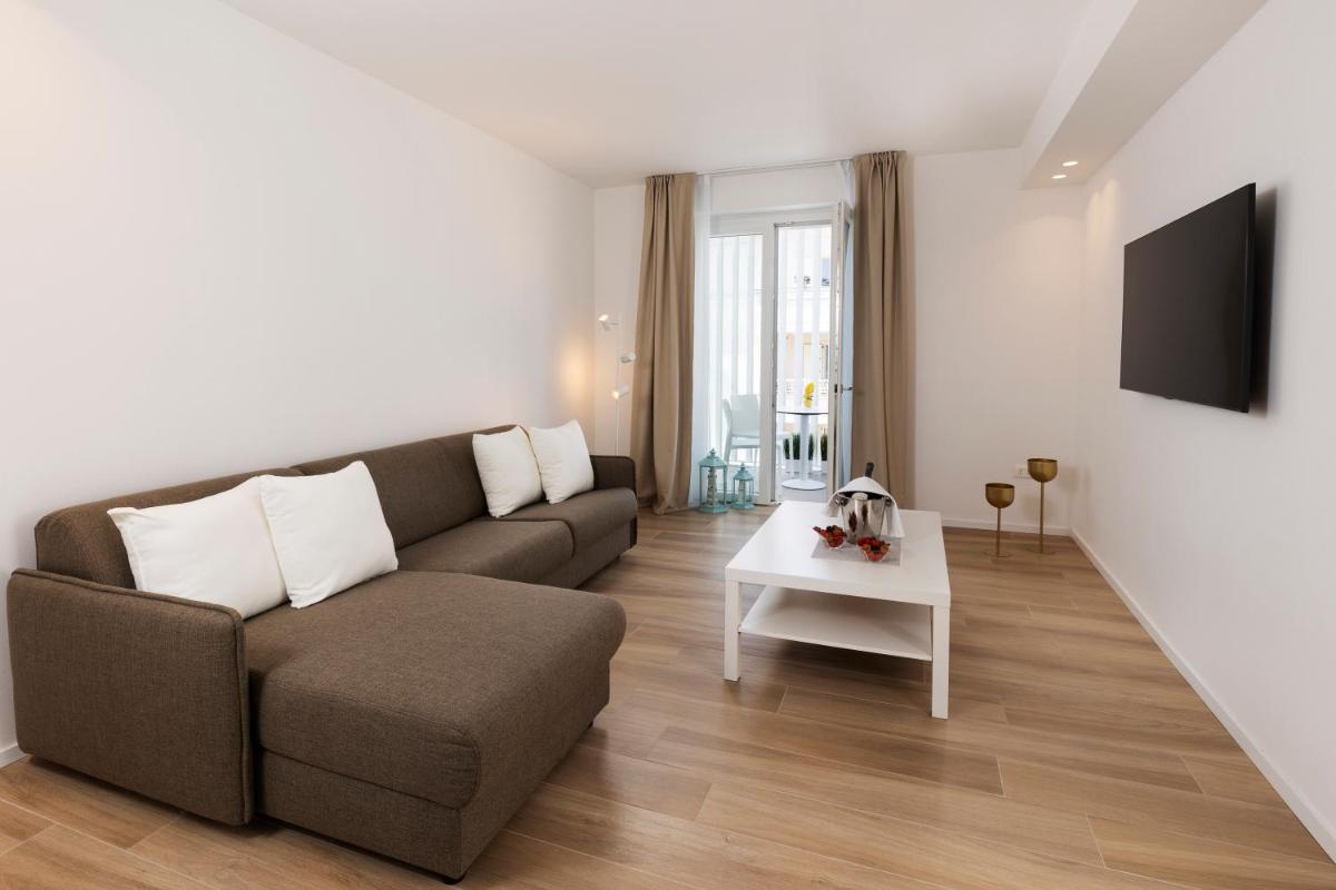 The Palm Riccione - Housity