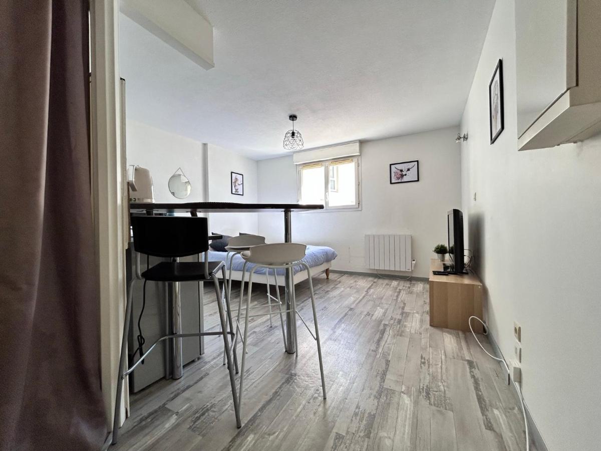 Gabriel - B - Studio plein centre ville - Housity