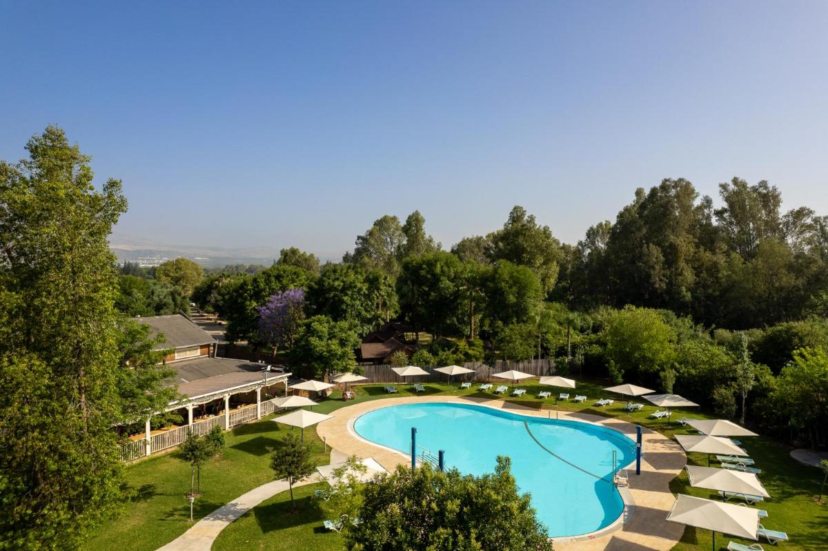 The Village- Jordan Riverside Travel Hotel - Housity