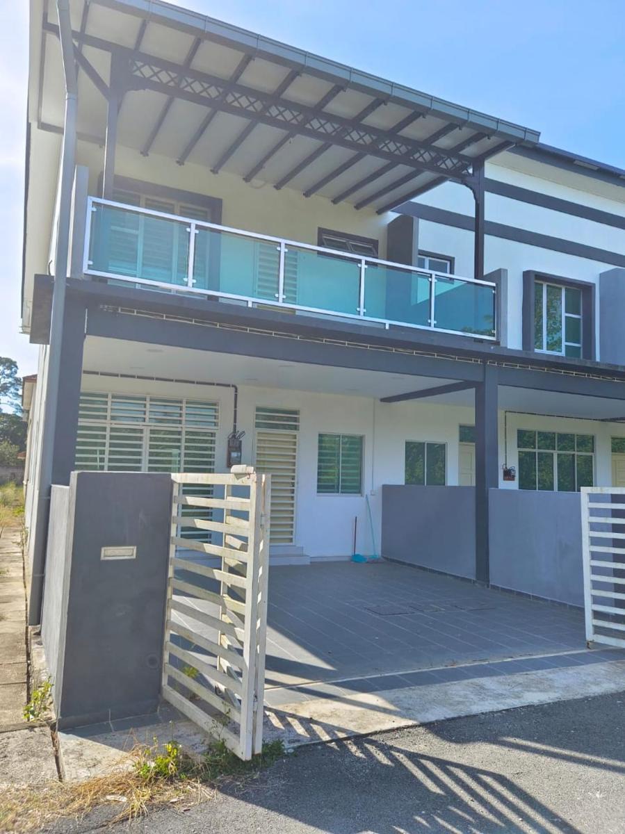 HOMESTAY MYROKMA - Housity