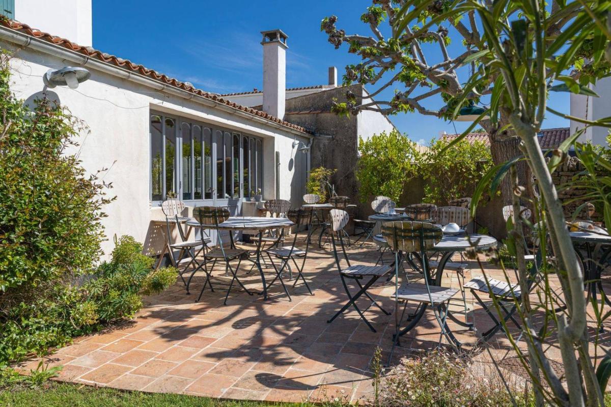 Jardin de l'établissement Le Chat Botté