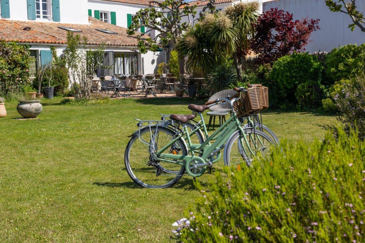 Jardin de l'établissement Le Chat Botté
