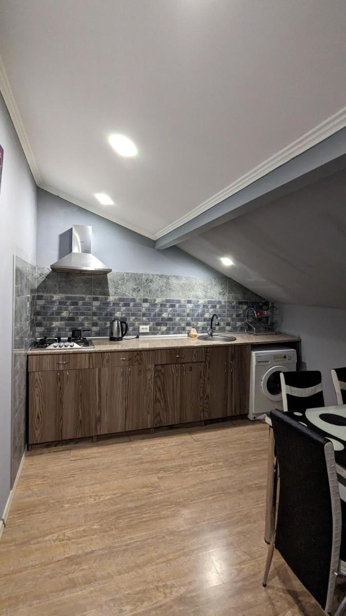 Shera - Housity