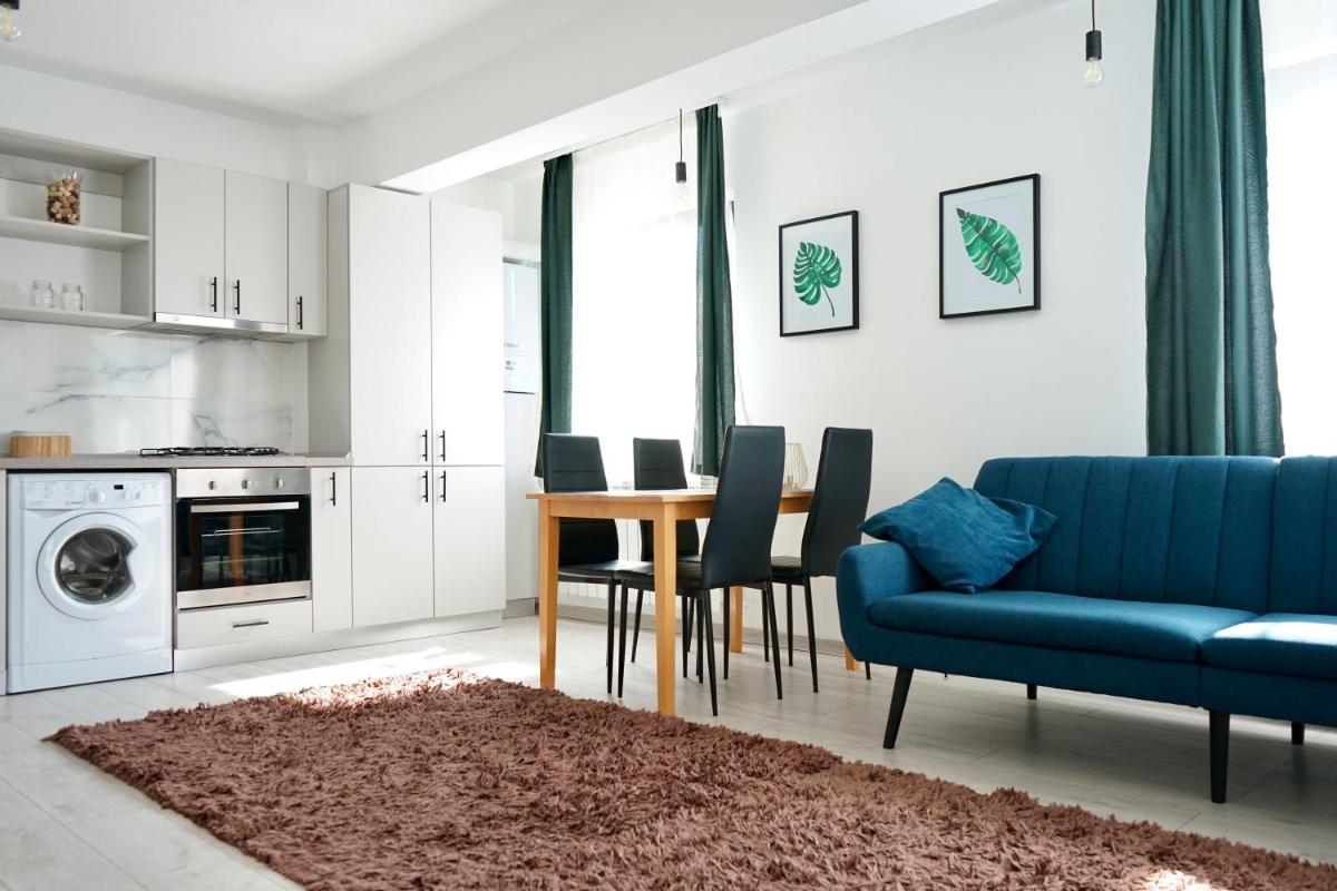 Helen.3 Apartment @Brown Luxury - Housity