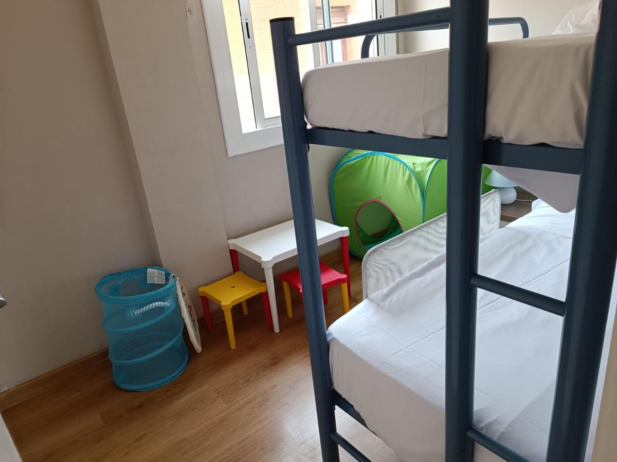 Palfuriana 86, a 30 metros de la playa WIFI ideal con niños (21) - Housity