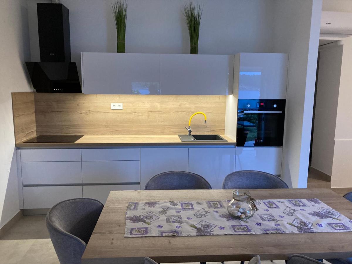 House Ema - Housity