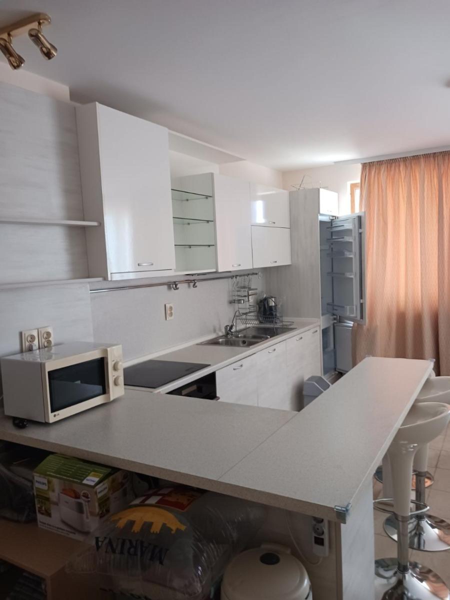 Suitetrails - Byala Palace Apartments