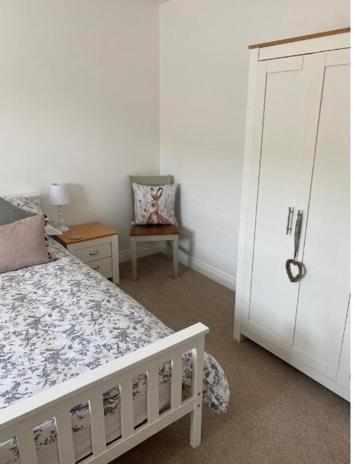 Burwood House - Housity