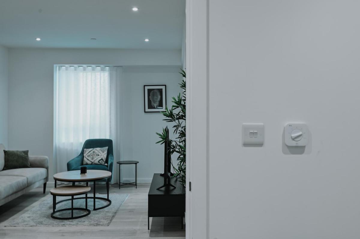 Suitetrails - Khayat Homes - The Wallbrook Garden - Two Bed