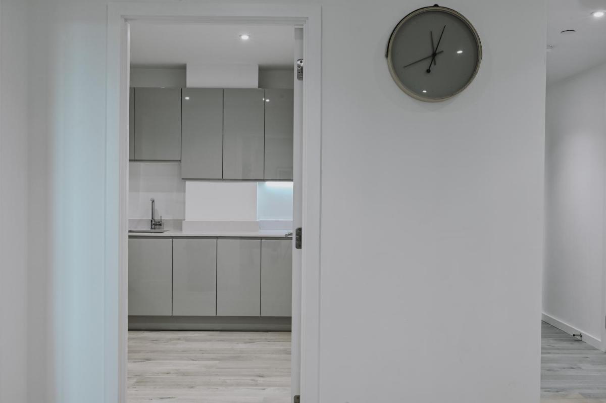 Suitetrails - Khayat Homes - The Wallbrook Garden - Two Bed