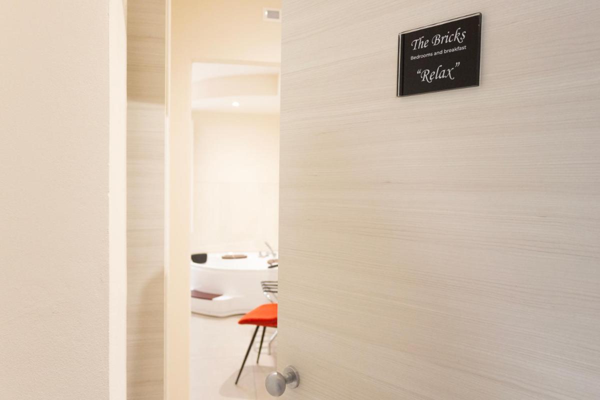 The Bricks B&B Free Parking - Housity