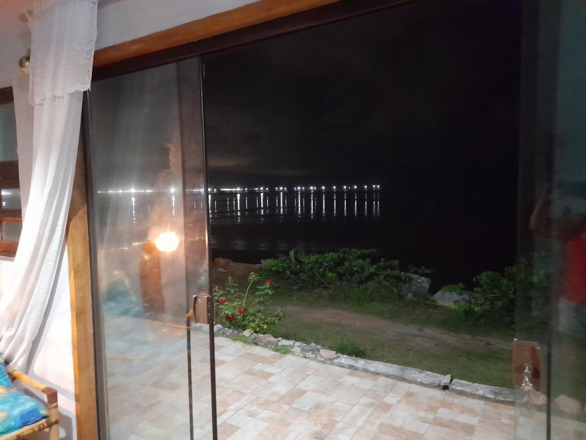 Casa na praia em São Sebastião - Housity