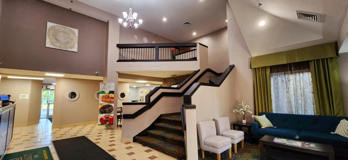 Quality Inn Brunswick Cleveland South - Housity