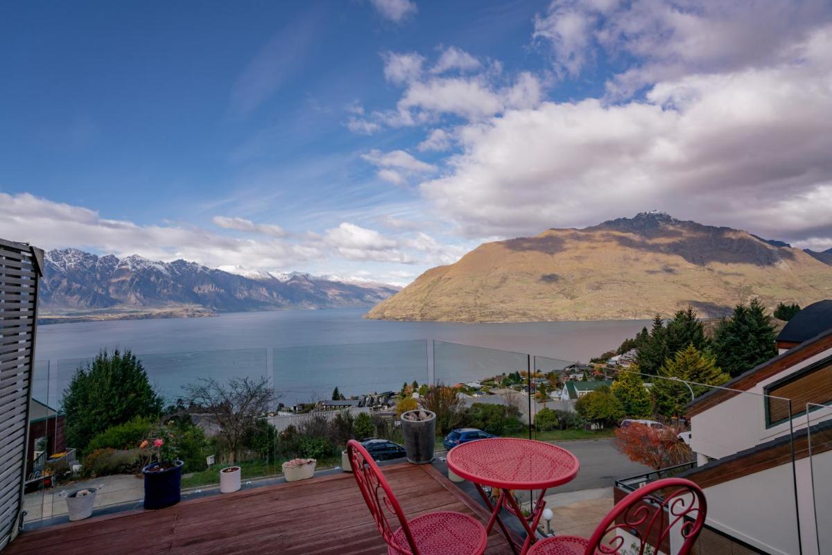 Suitetrails - Awesomely Ambient Queenstown Home
