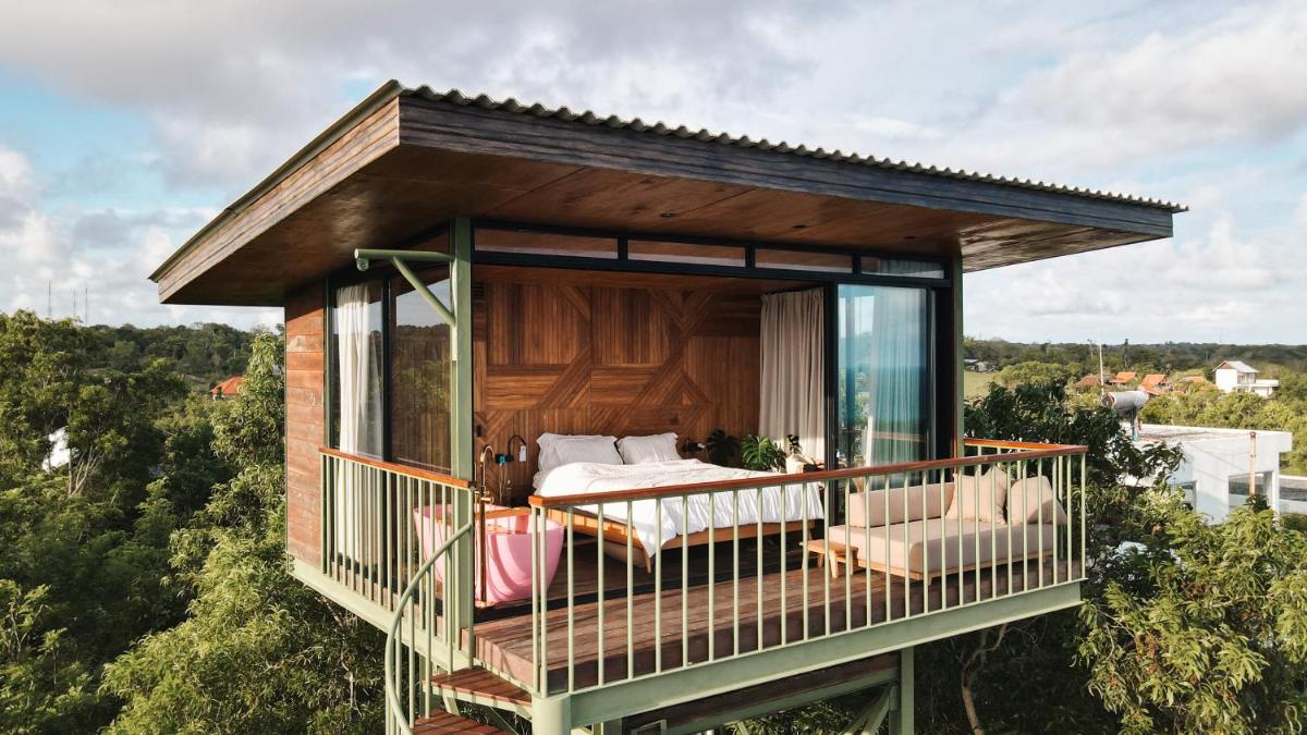 Salty Breeze Bali - Housity