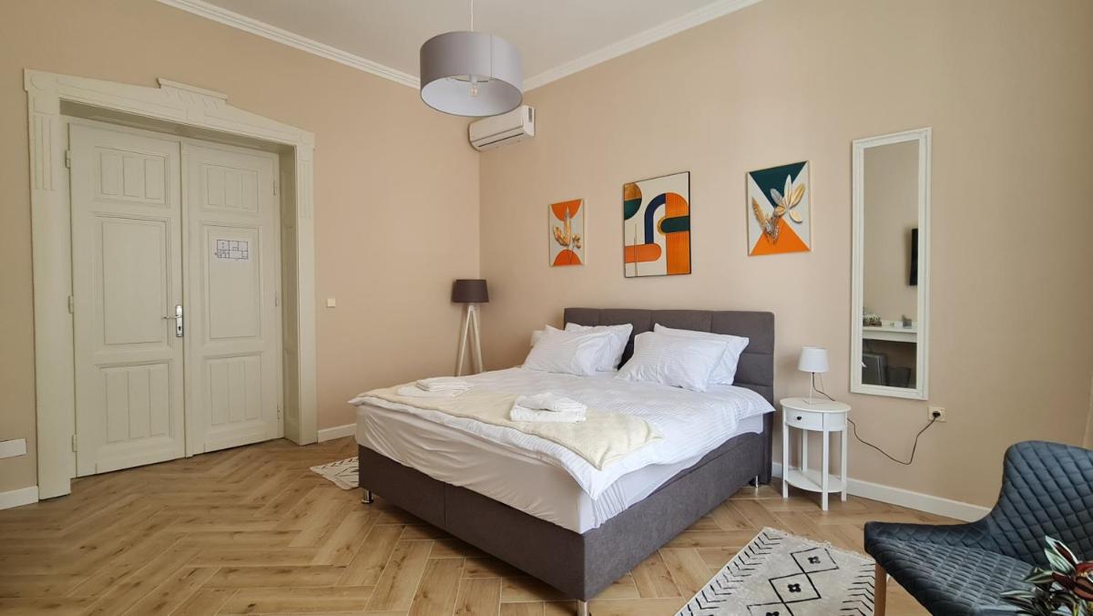 Urban Haven - Housity