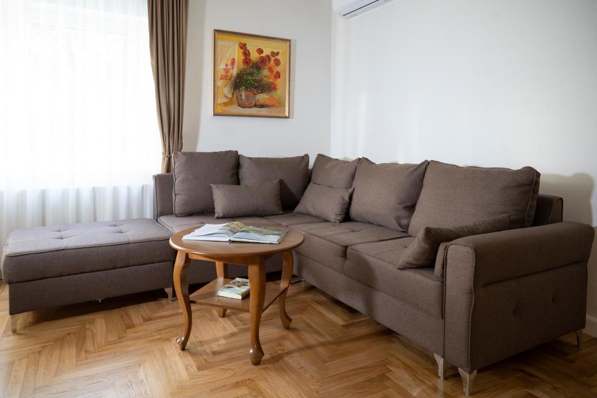 Villa ACACIA - Housity