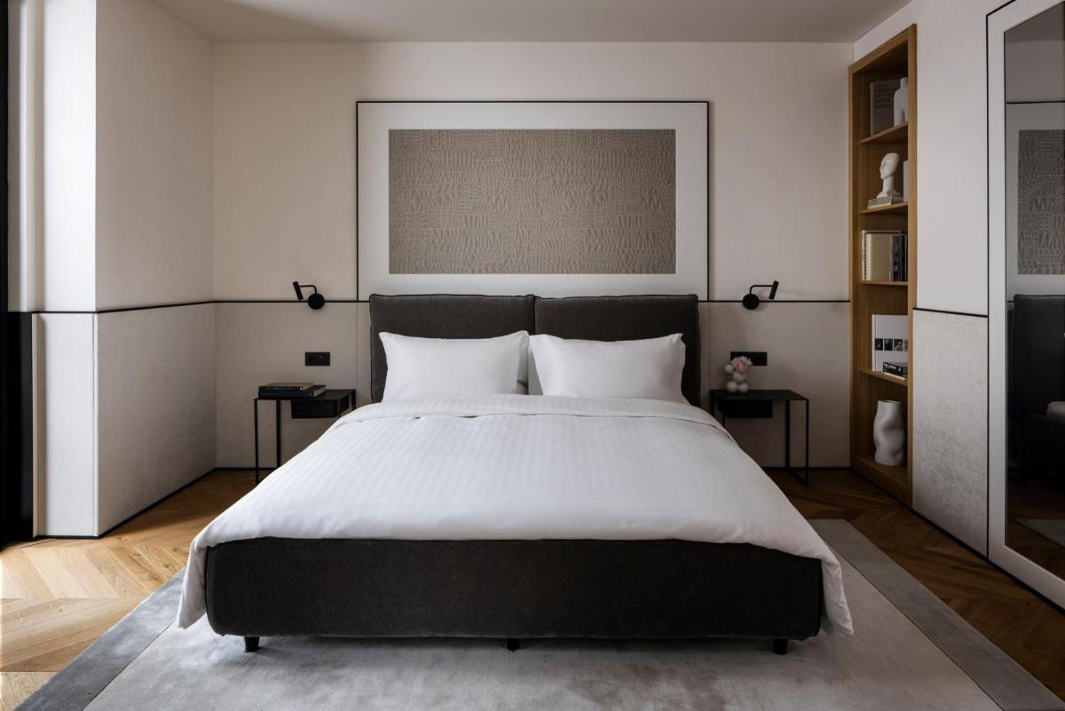 Suitetrails - Juno Hotel Sofia, a Member of Design Hotels