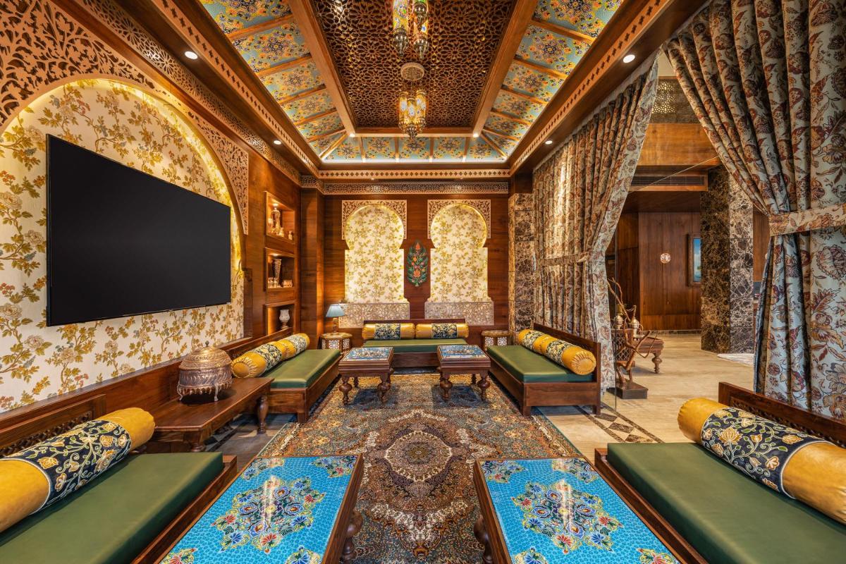Suitetrails - WelcomHeritage Grand, Srinagar