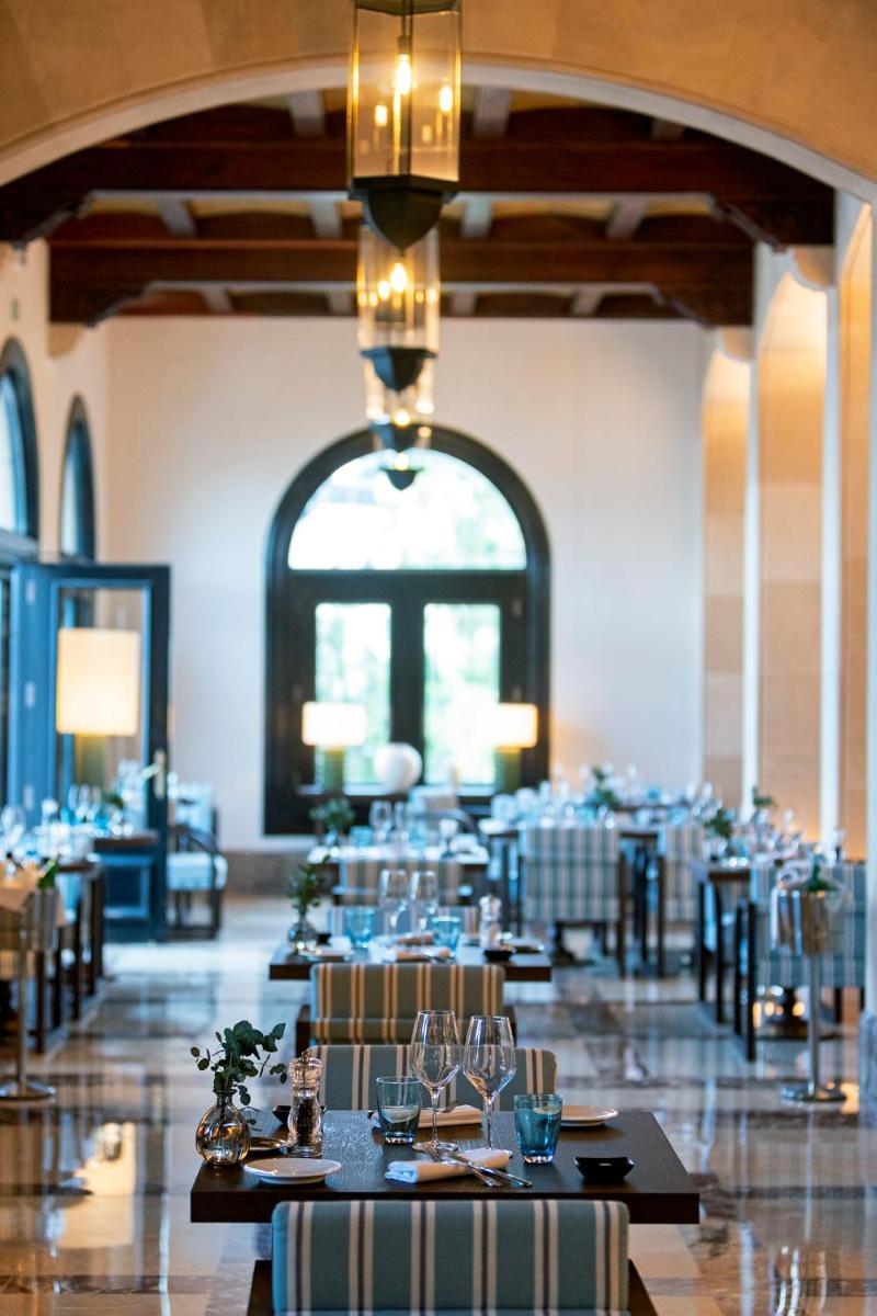 Zona de estar de Hospes Maricel y Spa, Palma de Mallorca, a Member of Design Hotels