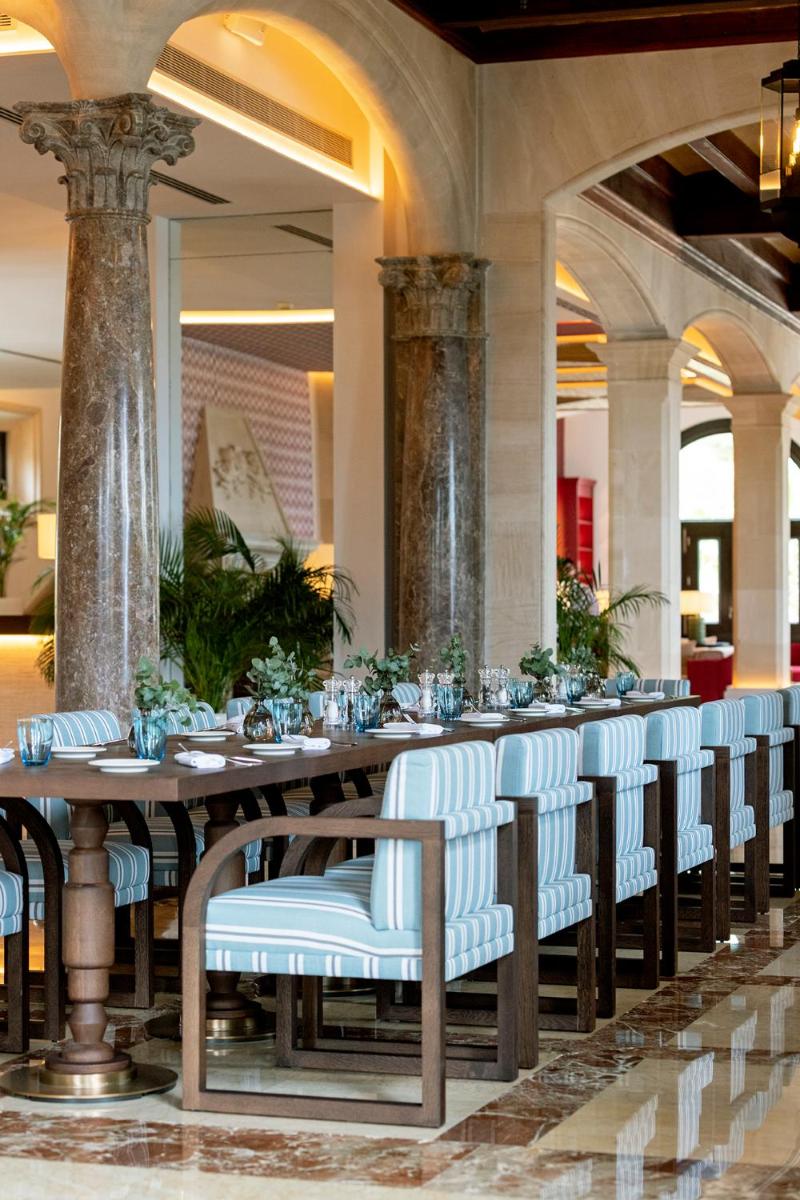 Un restaurante o sitio para comer en Hospes Maricel y Spa, Palma de Mallorca, a Member of Design Hotels