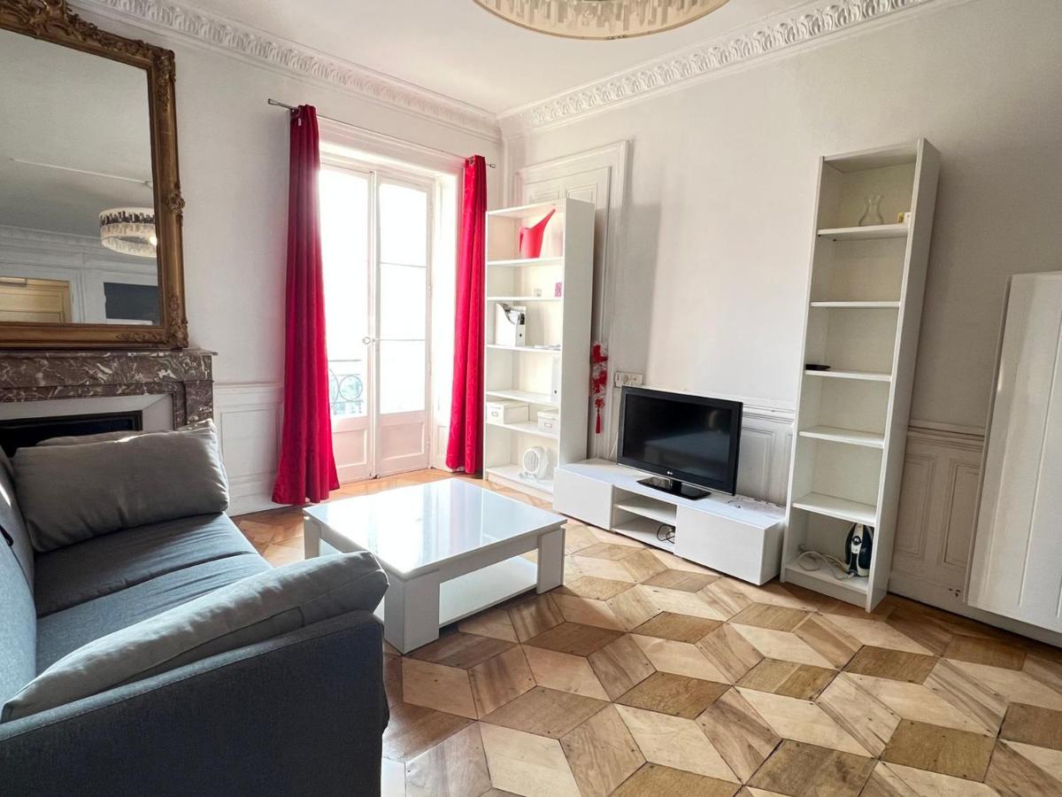 T1 moderne, cosy au centre-ville d'Aix-les-Bains, proche des thermes et commerces! - FR-1-555-33 - Housity