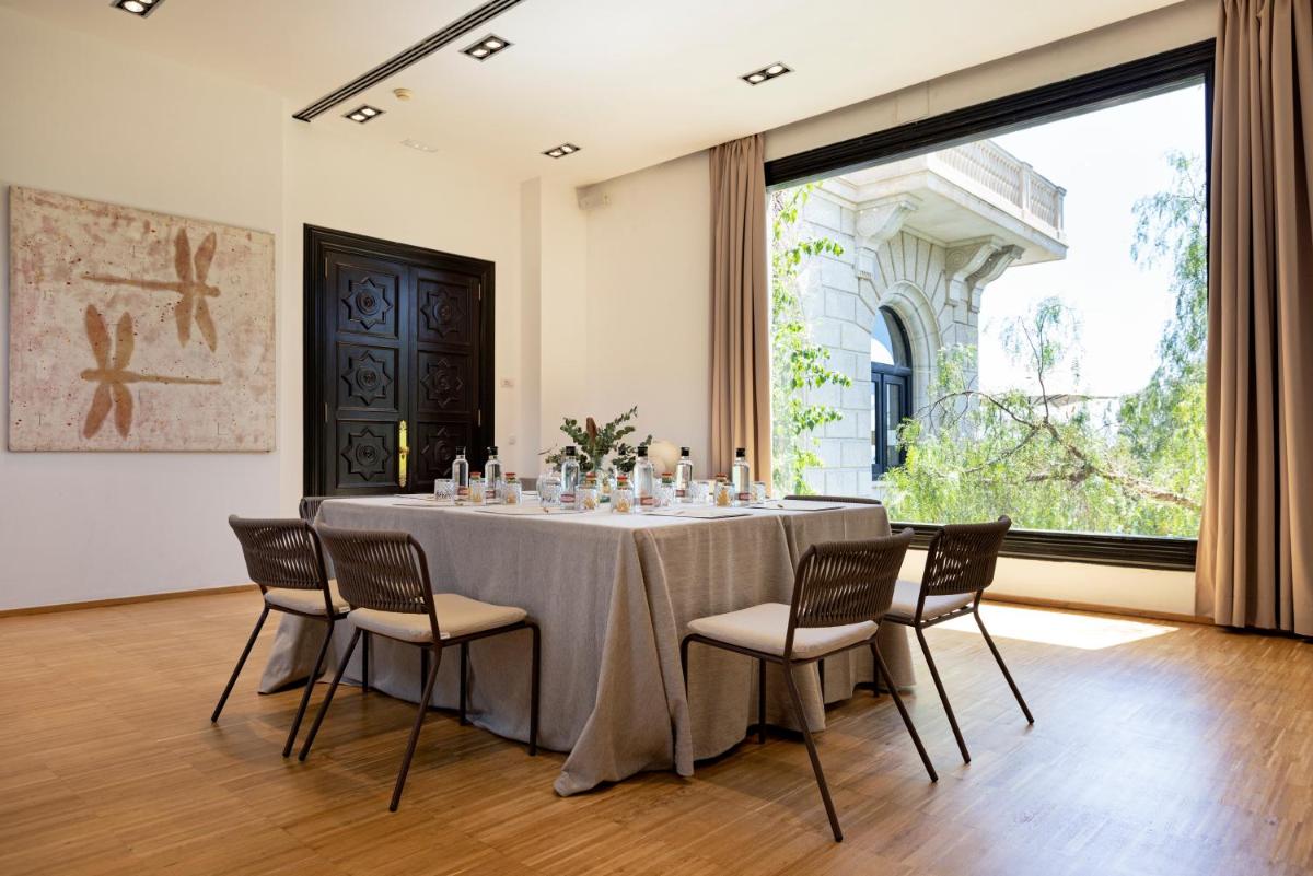 Imagen de la galería de Hospes Maricel y Spa, Palma de Mallorca, a Member of Design Hotels, en Cas Català