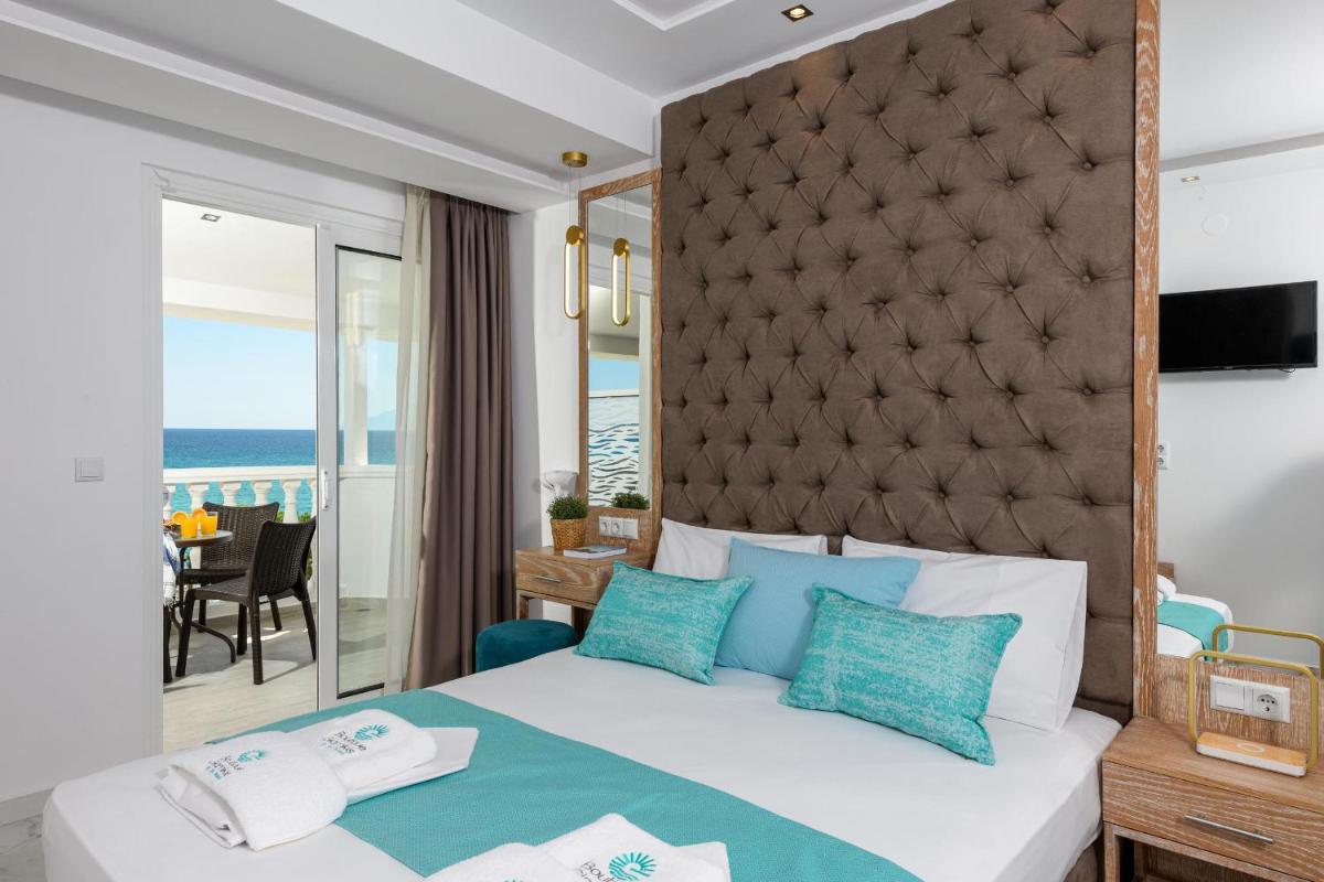 Boutique Giannikis By The Beach - Housity