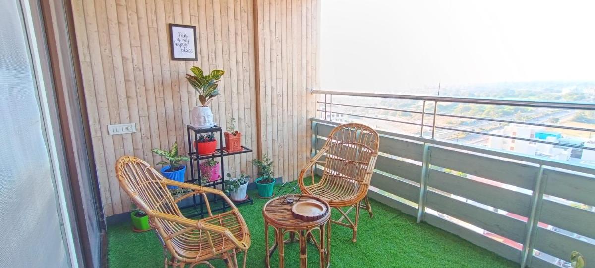 Sunspot -Entire Villa Apartment - Housity