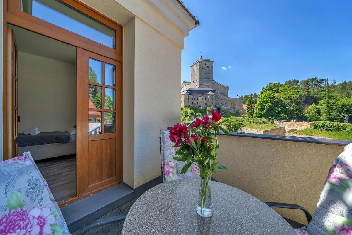 Hotel Podkost - Housity