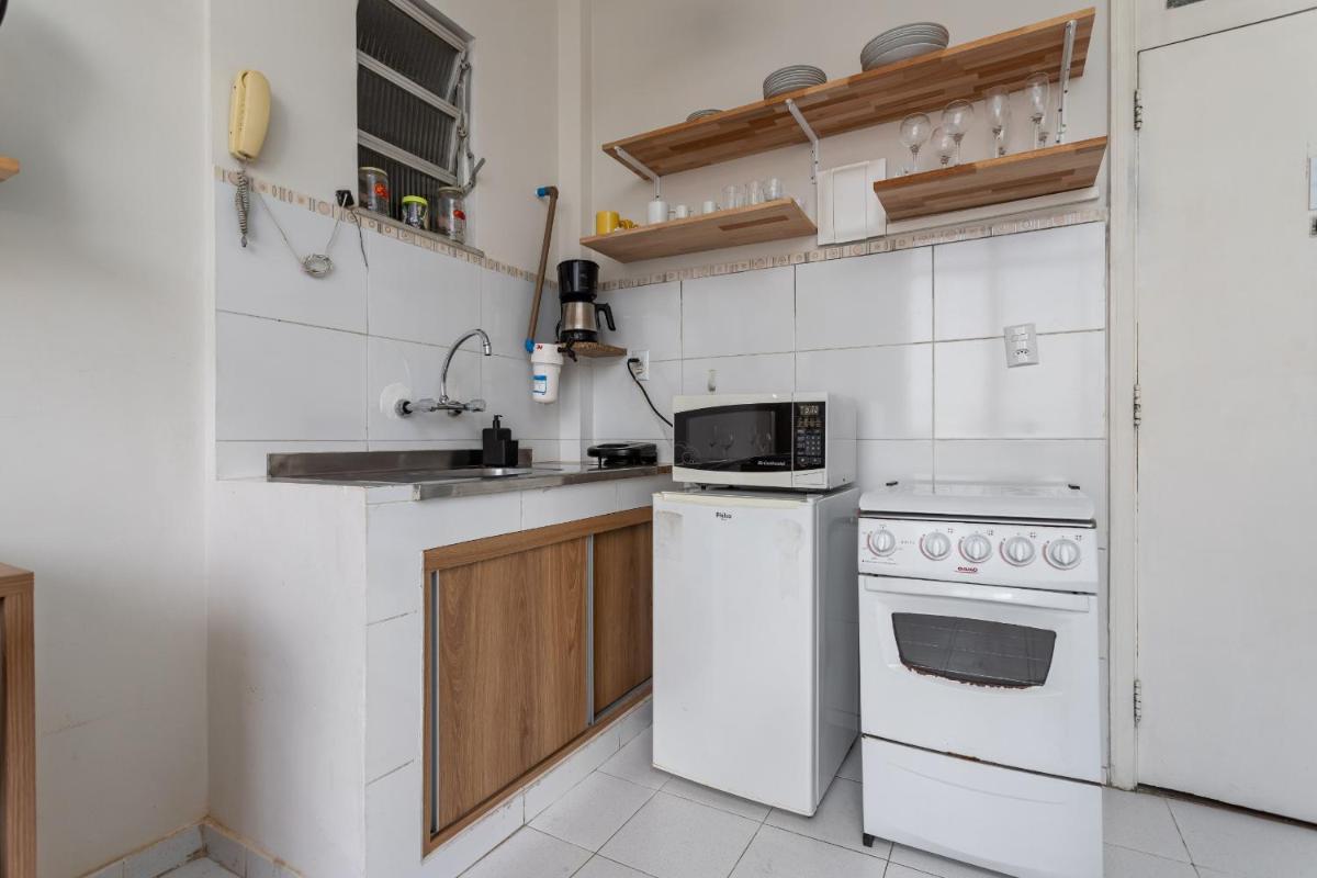 Conforto em Ipanema - 2 quadras da praia - VP604 Z1 - Housity