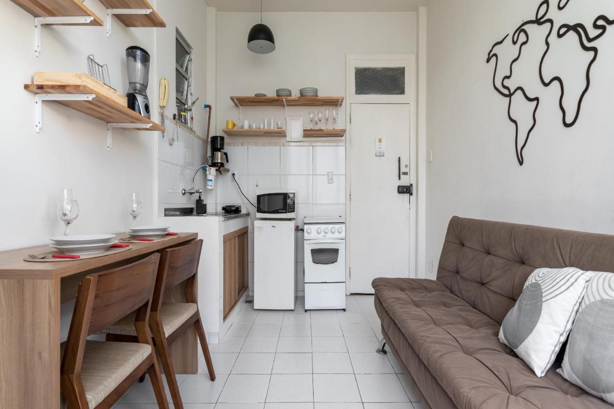 Conforto em Ipanema - 2 quadras da praia - VP604 Z1 - Housity