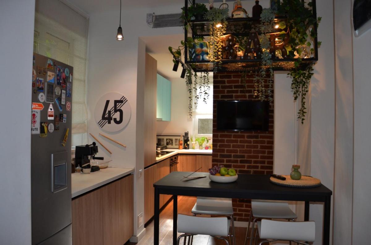 Suitetrails - Athenee apartment
