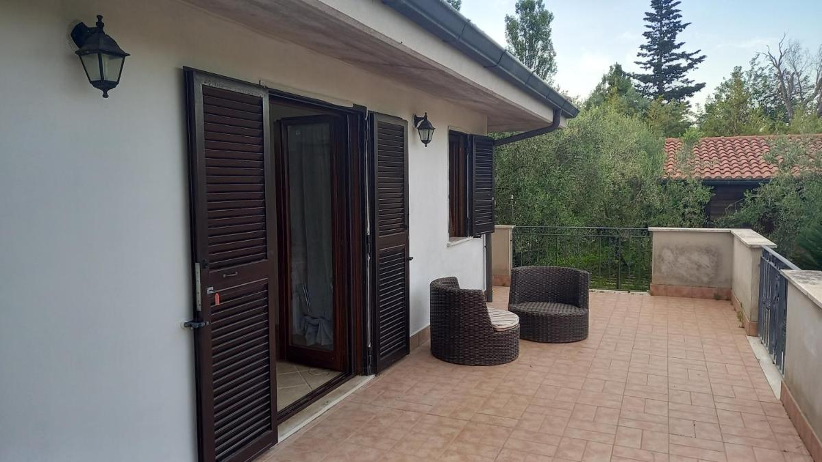 Domus Claudio in Villam - Housity