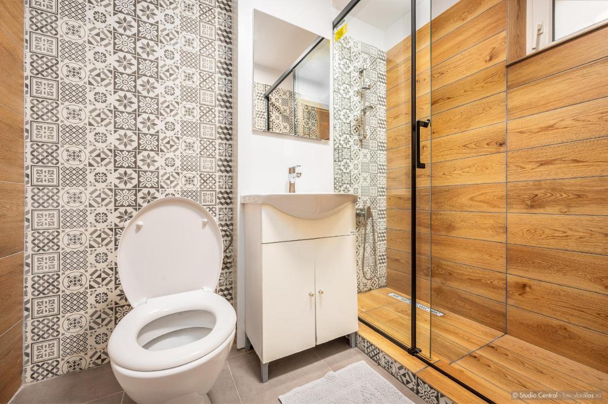 Studio Central - Housity
