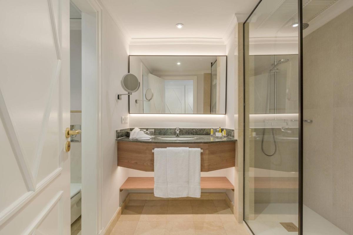 Un baño de Denia Marriott La Sella Golf Resort & Spa
