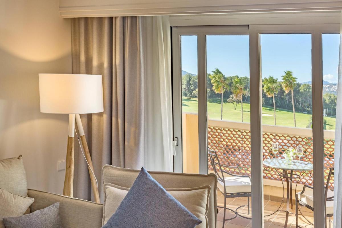 Un balcón o terraza de Denia Marriott La Sella Golf Resort & Spa