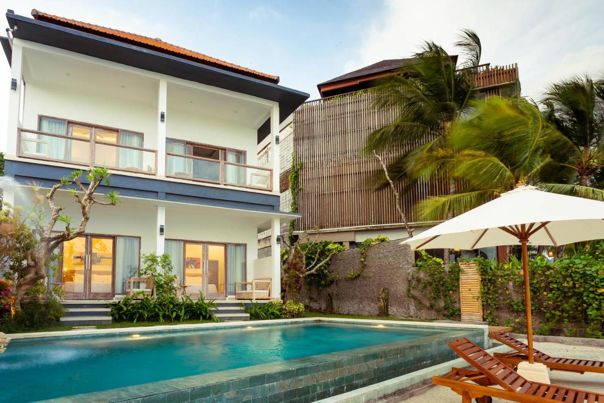 Utama Villas Beach Front Candidasa - Housity