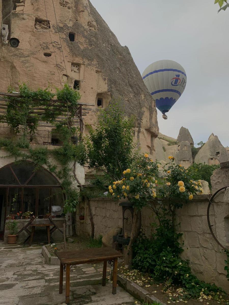 Suitetrails - Emily's Cave Hotel