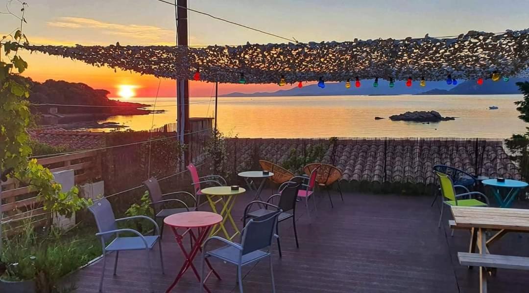Suitetrails - Studio 30m2, 7 mn de la plage, au cœur de Calcatoggio.