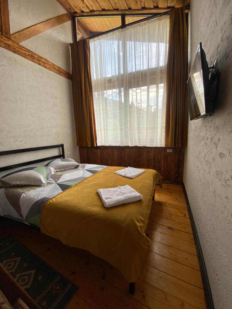 Cabana Vanatorului 8 - Housity