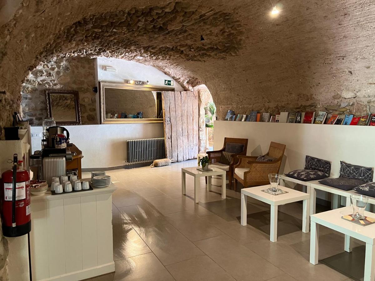 Can Clotas Hotel Masia - Housity