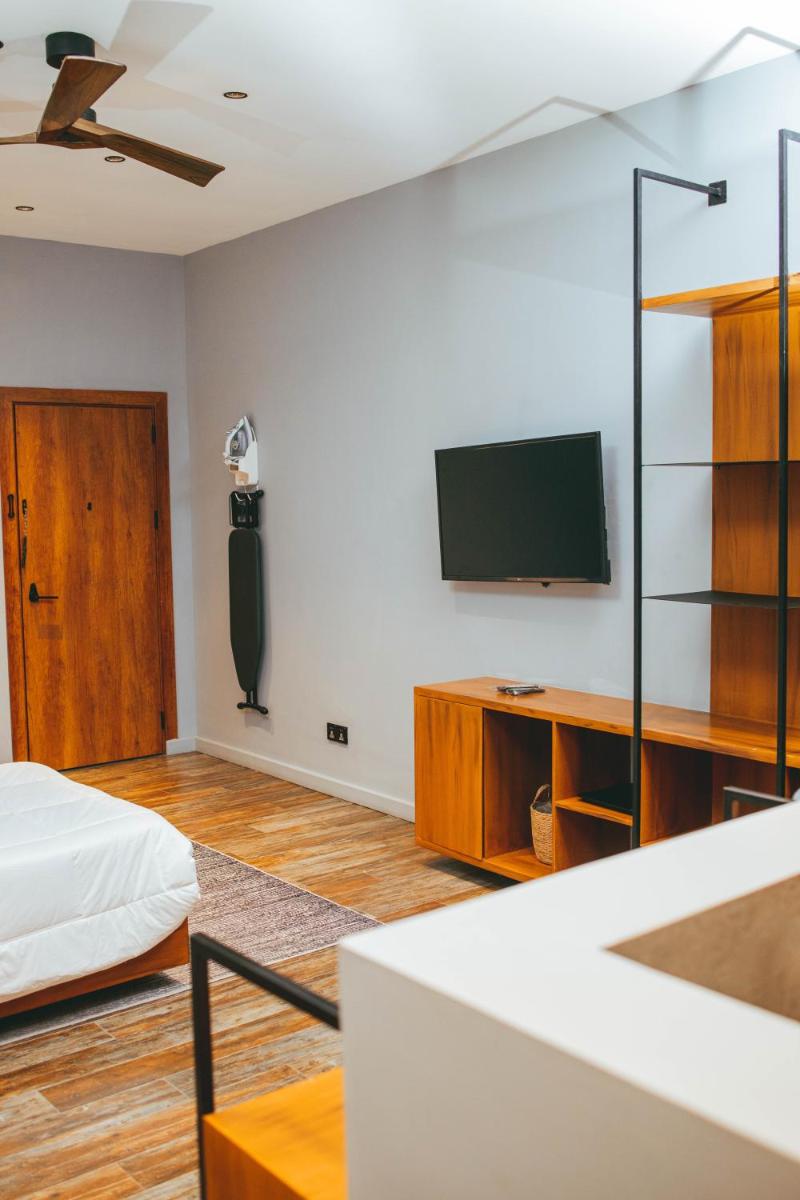 Burundi Palace Boutique Hotel - Hizvo