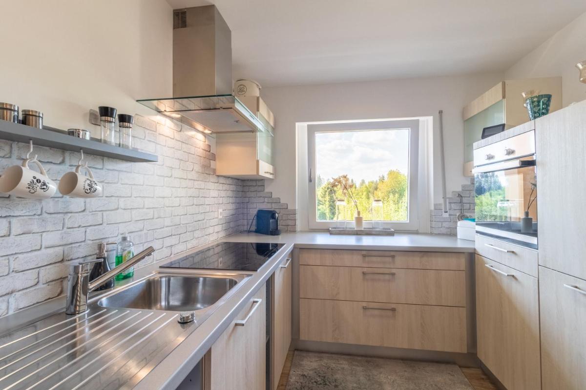 Privy.home gemütliche 2 Zi. Wohnung mit Blick ins Grüne - Housity