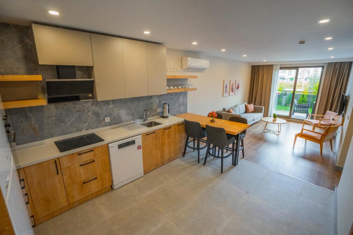 LARA MARİNE HOMES - Housity
