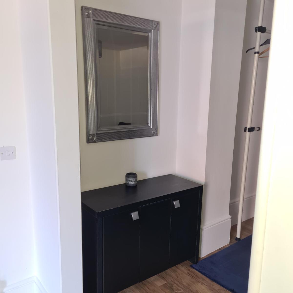 Cozy apartment in Burton town centre - Housity