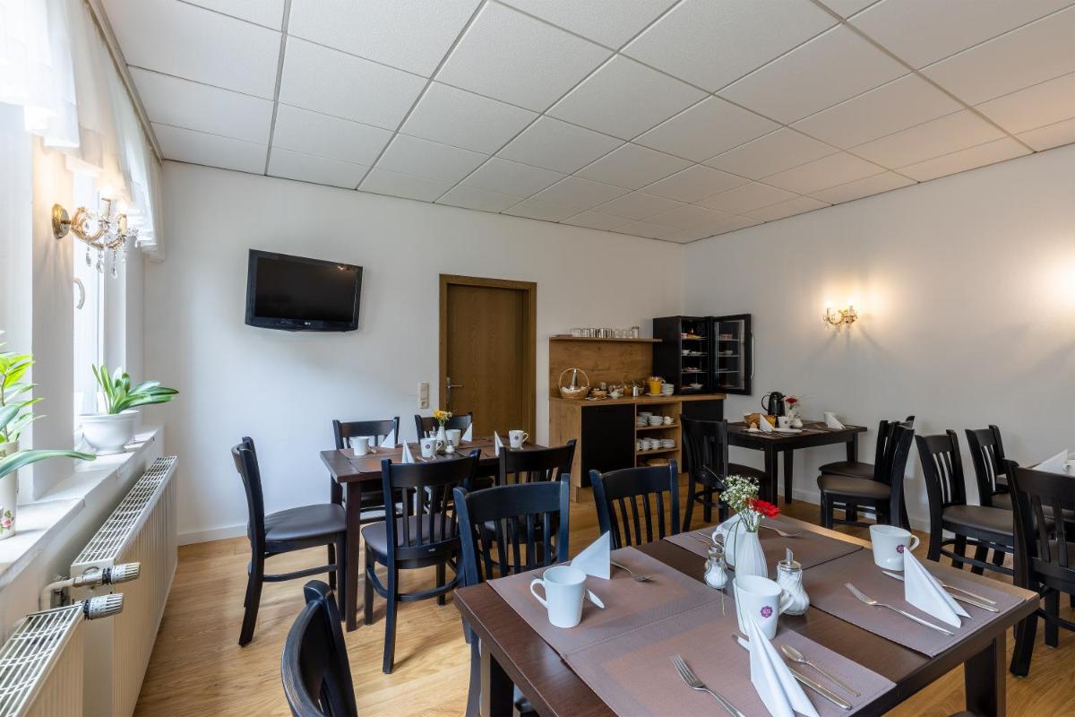 Hotel Annet garni - Housity